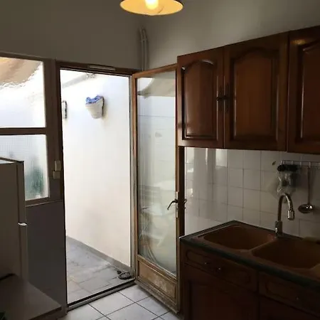 Reservable Flc Services 6 Couchages 2 Terrasse Metro 290m Marseille